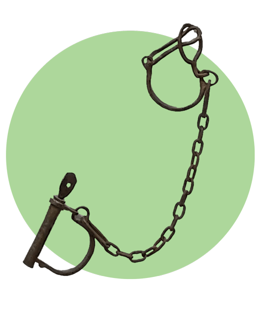 زنجیر قدیمی در دیاکو سایت ایلام